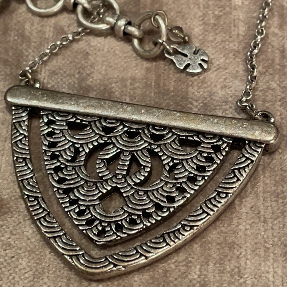 LUCKY BRAND Pendant Necklace 26-28” - Picture 2 of 7